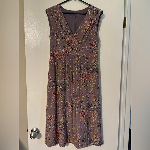 Boden Purple Silk Floral Patterned Dress for spring - Picture 7 of 7